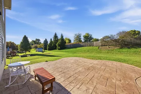 Exterior - 3607 Hoffman St, Plano, IL 60545 photo 5 of 5