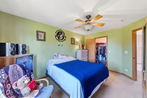 Bedroom - 3607 Hoffman St, Plano, IL 60545 photo 1 of 5