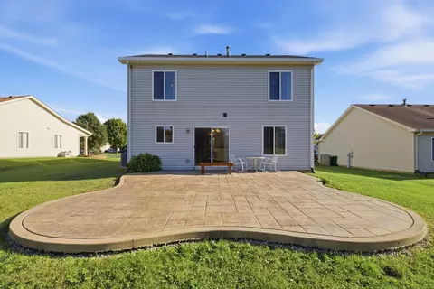 Exterior - 3607 Hoffman St, Plano, IL 60545 photo 3 of 5