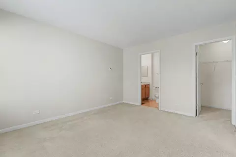 Bedroom - 792 River Mill Pkwy, Wheeling, IL 60090 photo 3 of 4
