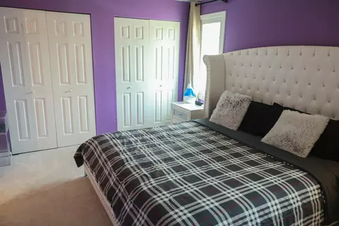 Bedroom - 1000 Sandpiper Ct, Bartlett, IL 60103 photo 10 of 10