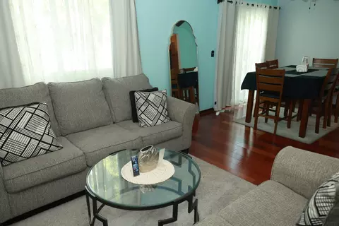 Living - 1000 Sandpiper Ct, Bartlett, IL 60103 photo 1 of 4