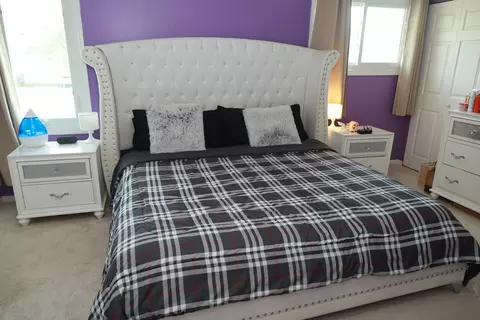 Bedroom - 1000 Sandpiper Ct, Bartlett, IL 60103 photo 6 of 10