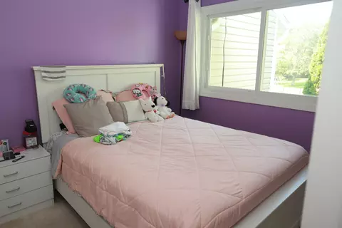 Bedroom - 1000 Sandpiper Ct, Bartlett, IL 60103 photo 1 of 10
