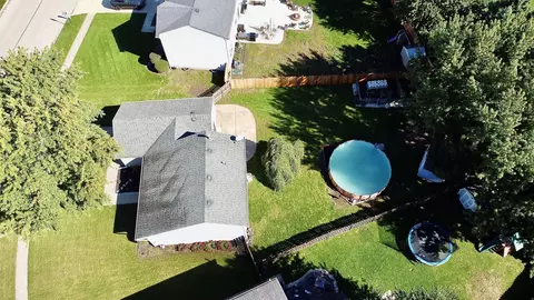 View/Area - 304 S Cross Trl, Mchenry, IL 60050 photo 2 of 3