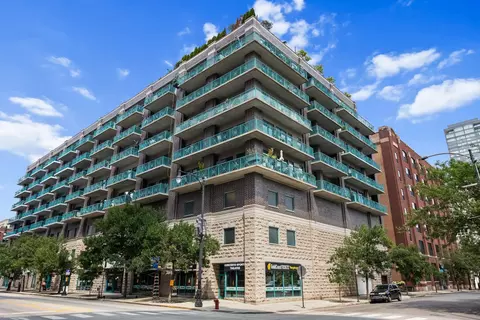 910 W Madison St #901E, Chicago, IL 60607