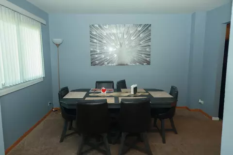 Dining - 1132 Sandpiper Ct, Bartlett, IL 60103 photo 1 of 4