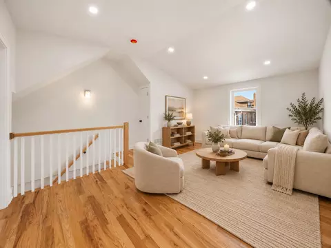 Living - 7600 W 61st St, Summit, IL 60501 photo 7 of 8