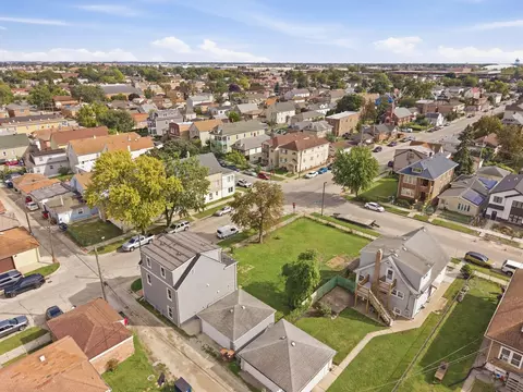 View/Area - 7600 W 61st St, Summit, IL 60501 photo 3 of 4