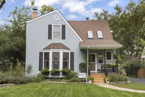 2058 Maple Rd, Homewood, IL 60430