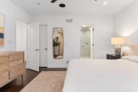 Bedroom - 1918 W Armitage Ave #1A, Chicago, IL 60622 photo 2 of 4