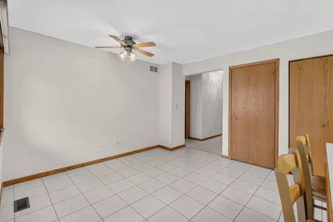 Other - 826 S Edgewater Dr, Morris, IL 60450 photo 2 of 6