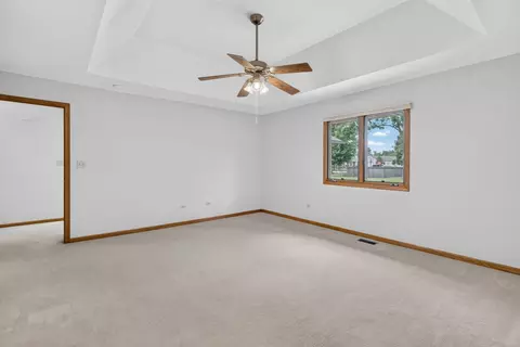 Bedroom - 826 S Edgewater Dr, Morris, IL 60450 photo 3 of 6