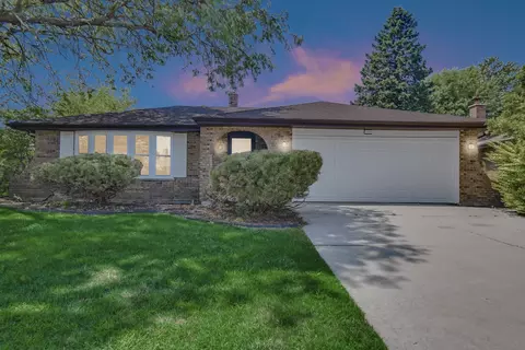 15606 Hollyhock Ct, Orland Park, IL 60462