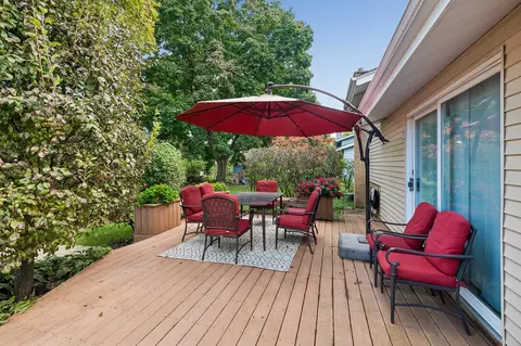 Exterior - Undisclosed, Wheaton, IL 60187 photo 2 of 4