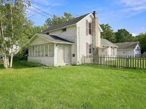 321 N Cottage St, Rockton, IL 61072
