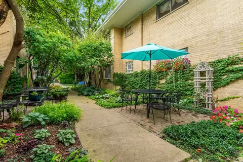 Exterior - Undisclosed, Riverside, IL 60546 photo 3 of 7