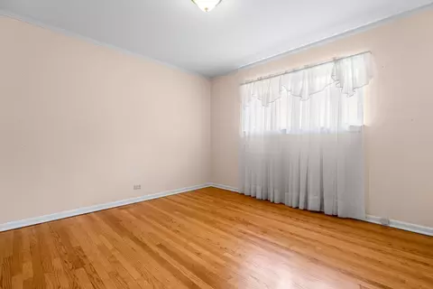 Bedroom - Undisclosed, Riverside, IL 60546 photo 2 of 8