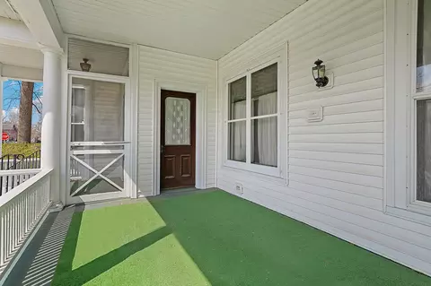 Exterior - 309 E 3rd St, Sandwich, IL 60548 photo 2 of 10