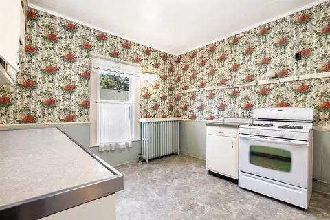 Kitchen - 309 E 3rd St, Sandwich, IL 60548 photo 1 of 2