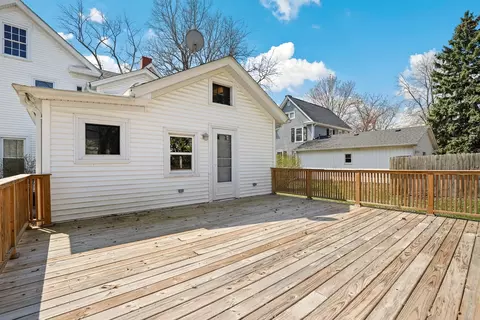 Exterior - 309 E 3rd St, Sandwich, IL 60548 photo 3 of 10