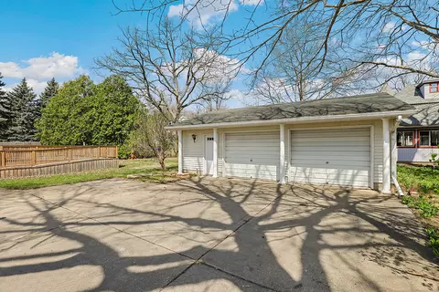 Exterior - 309 E 3rd St, Sandwich, IL 60548 photo 7 of 10