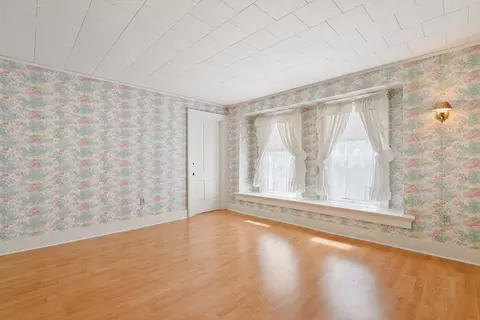 Bedroom - 309 E 3rd St, Sandwich, IL 60548 photo 6 of 7