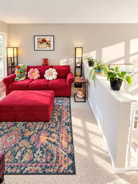 Living - 3131 Cypress Ct, Mchenry, IL 60051 photo 5 of 6