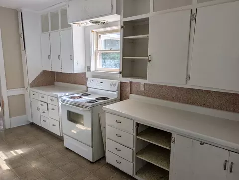 Kitchen - 503 E Mason St, Polo, IL 61064 photo 1 of 4