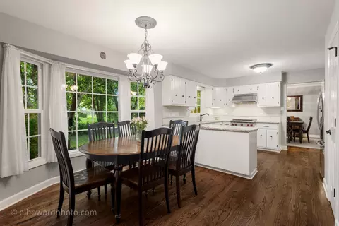 Dining - 1110 E Gartner Rd, Naperville, IL 60540 photo 2 of 2