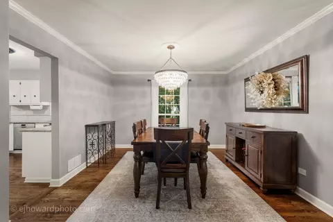 Dining - 1110 E Gartner Rd, Naperville, IL 60540 photo 1 of 2