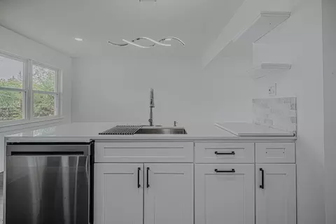Kitchen - 1321 Marcy Ln, Wheeling, IL 60090 photo 7 of 7