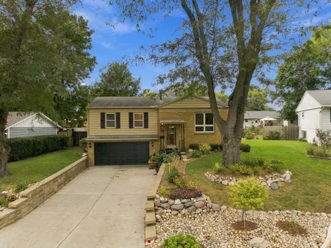 Exterior - Undisclosed, Normal, IL 61761 photo 2 of 9
