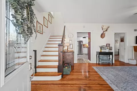 Entry Way - Undisclosed, Bement, IL 61813 photo 1 of 8