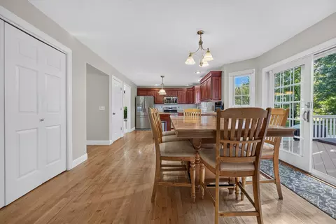 Dining - 9159 Deer Ridge Dr, Bloomington, IL 61705 photo 4 of 5
