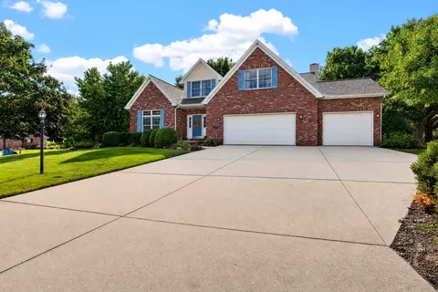 Exterior - 9159 Deer Ridge Dr, Bloomington, IL 61705 photo 16 of 16