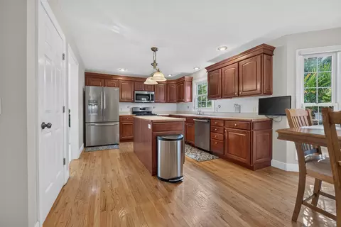 Kitchen - 9159 Deer Ridge Dr, Bloomington, IL 61705 photo 1 of 5