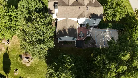 View/Area - 9159 Deer Ridge Dr, Bloomington, IL 61705 photo 2 of 5