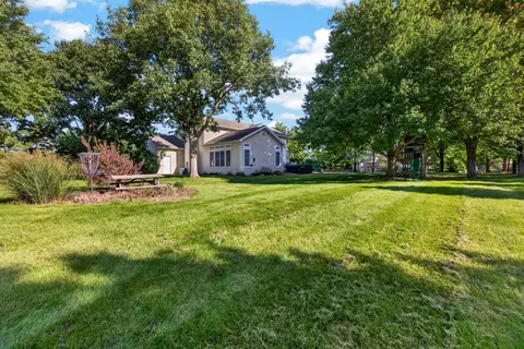 Exterior - 9159 Deer Ridge Dr, Bloomington, IL 61705 photo 12 of 16