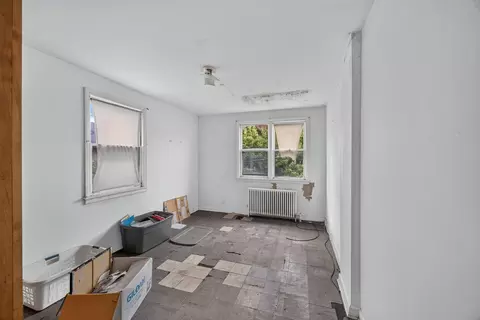 Bedroom - 7817 S Euclid Ave, Chicago, IL 60649 photo 3 of 5