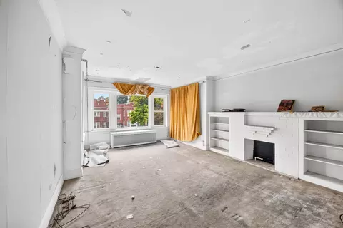 Living - 7817 S Euclid Ave, Chicago, IL 60649 photo 5 of 5