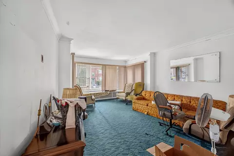 Living - 7817 S Euclid Ave, Chicago, IL 60649 photo 1 of 5
