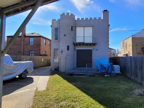 Exterior - 7432 W Gregory St, Chicago, IL 60656 photo 4 of 6