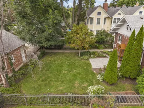 Exterior - 115 N Wright St, Naperville, IL 60540 photo 4 of 5