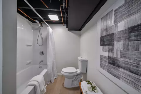 Bath - 115 N Wright St, Naperville, IL 60540 photo 3 of 3