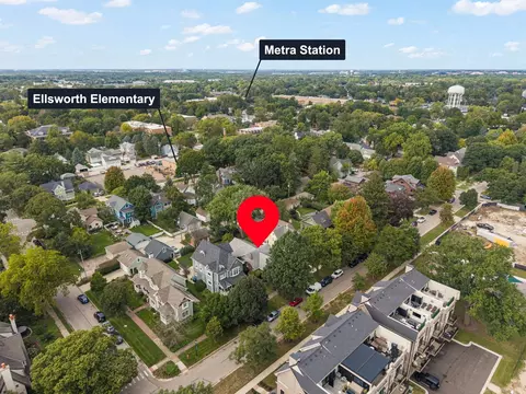 View/Area - 115 N Wright St, Naperville, IL 60540 photo 2 of 7