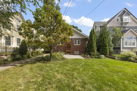 Exterior - 115 N Wright St, Naperville, IL 60540 photo 3 of 5