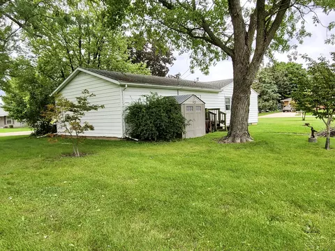 Exterior - 2893 E 777th Rd, Utica, IL 61373 photo 6 of 6