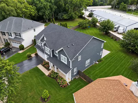 View/Area - 408 Pinehurst Ct, Gurnee, IL 60031 photo 4 of 6