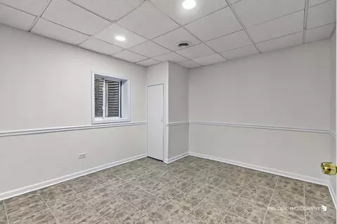 Other - 408 Pinehurst Ct, Gurnee, IL 60031 photo 11 of 14